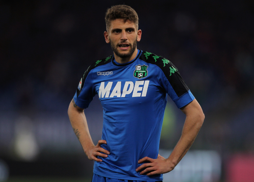 更强调他在 更强调他在