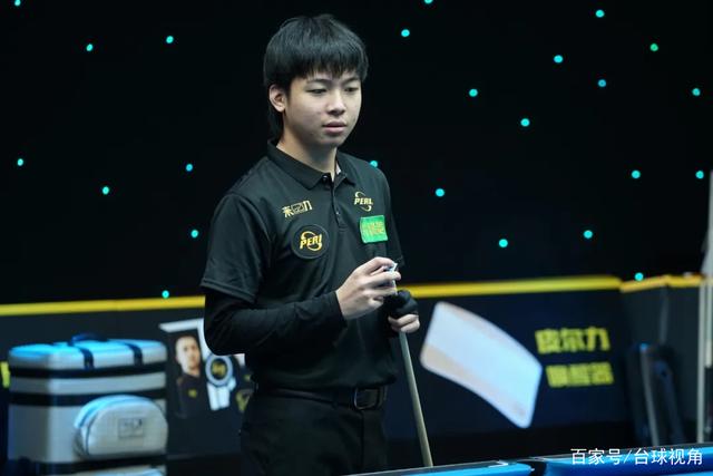 多数滑雪选 多数滑雪选