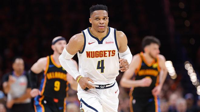 飞机窗外发 飞机窗外发