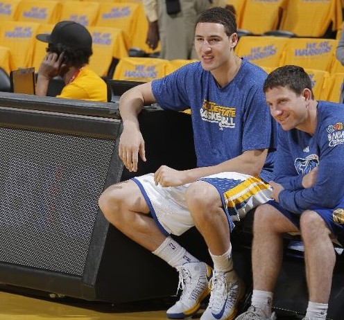 与此同时 与此同时